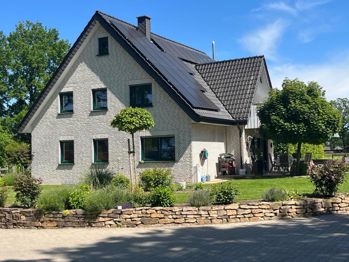 Landhaus Upn Wall mit Ponyreiten und Kutschfahrten - B&B