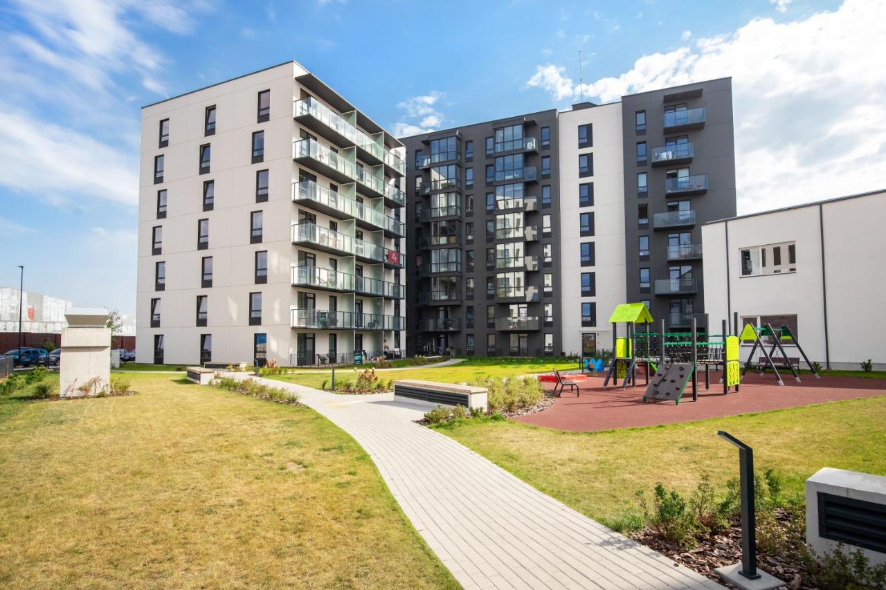 Stylish Simplicity - 1BDR Cozy Stay in Vilnius - B&B Baltupiai