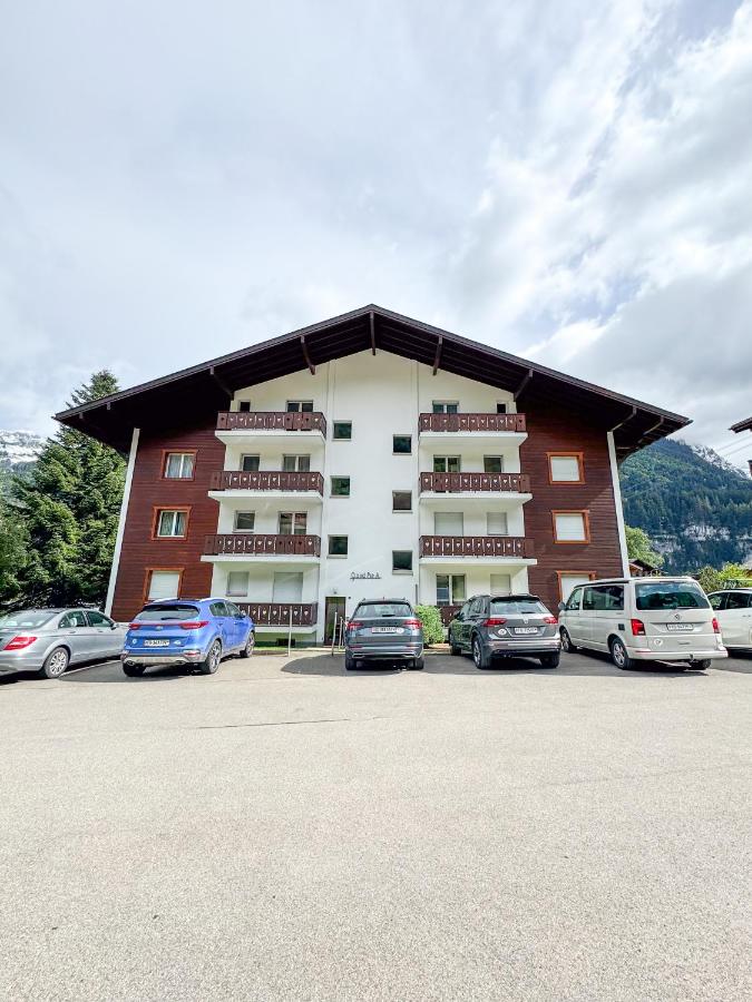 Cœur de Champéry, terrasse & près des remontées ! - Bed and Breakfast Champéry