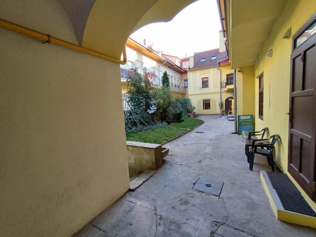 Jonas Old Town Apartment - B&B