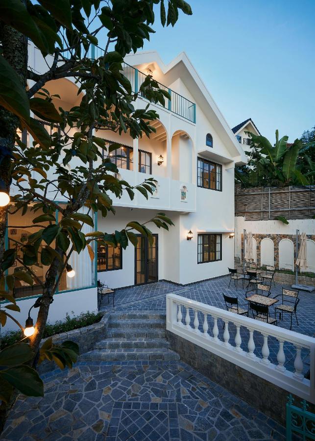 Casa Villa - charming symphony in Dalat center - B&B