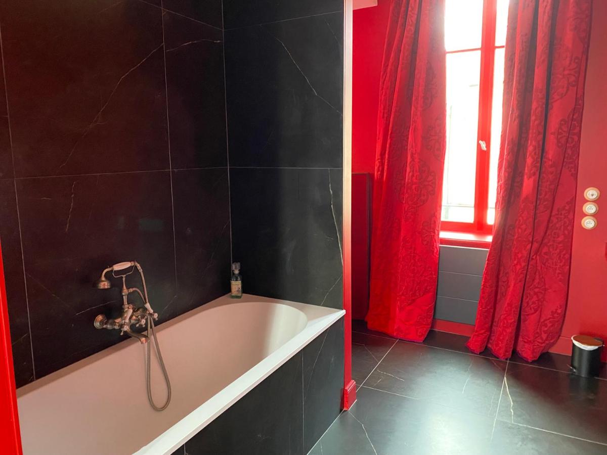 Logis - La Maison à Pan De Bois - Chambre Napoléon III - B&B