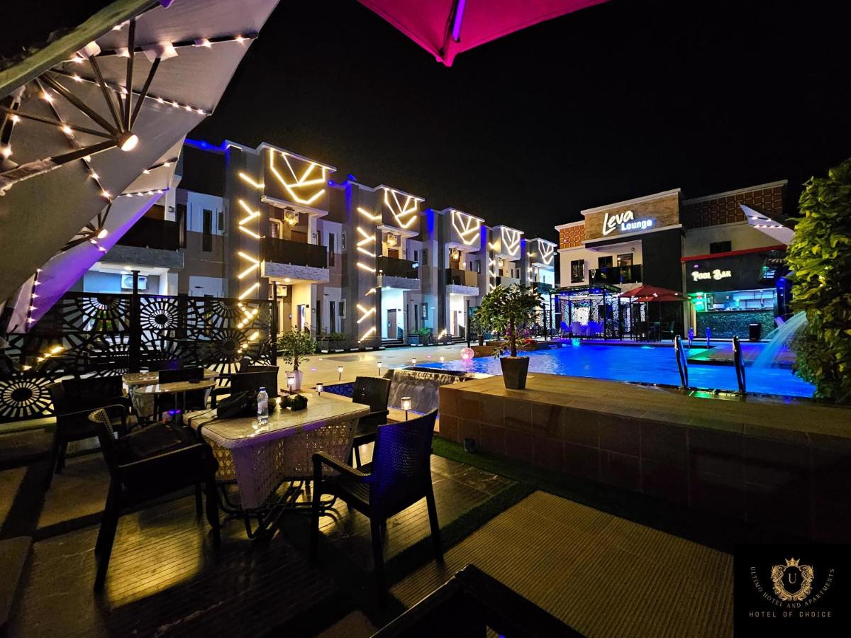 2 Bed Apartment 6 - Chic Benin City Hideaway - Chambres d’hôtes