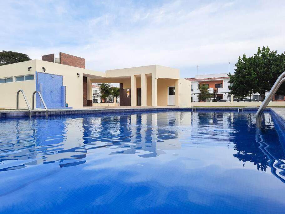 2 BR Condo with pool only 15 min to Marina & Beach - B&B Palmar