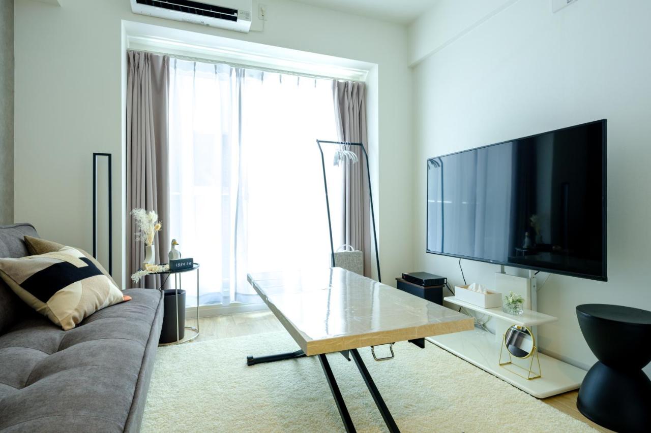 One-Bedroom Apartment - Non-Smoking