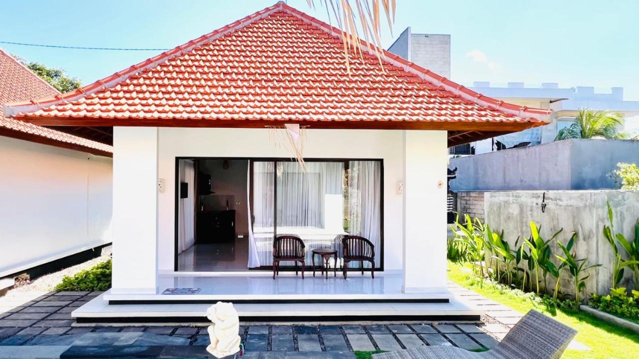 Ucu House - B&B Jimbaran