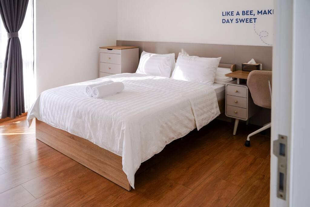 Aiko Villa Bandung - B&B