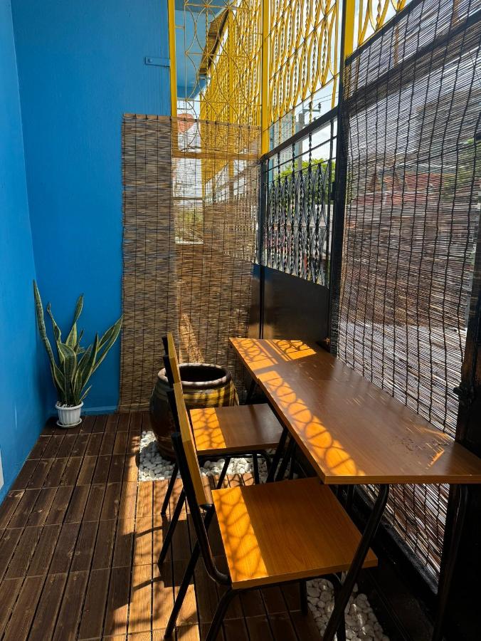 Camera Familiare con Balcone