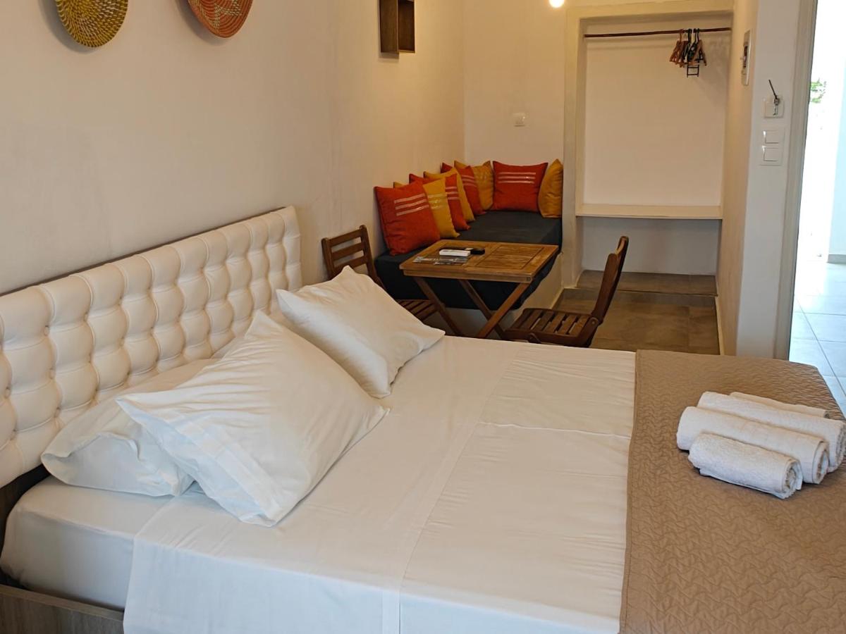 Deluxe Triple Room with Sea View