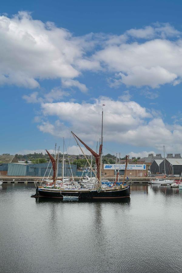 Ipswich Marina1 2 bed2bath apt - B&B Ipswich