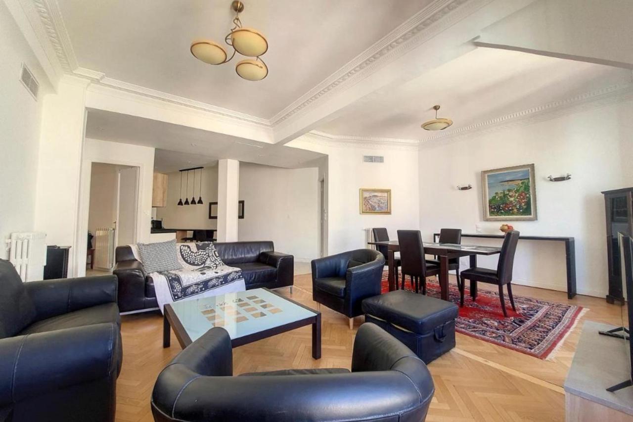 Bright air-conditioned flat in the city centre - Bed and Breakfast Nice