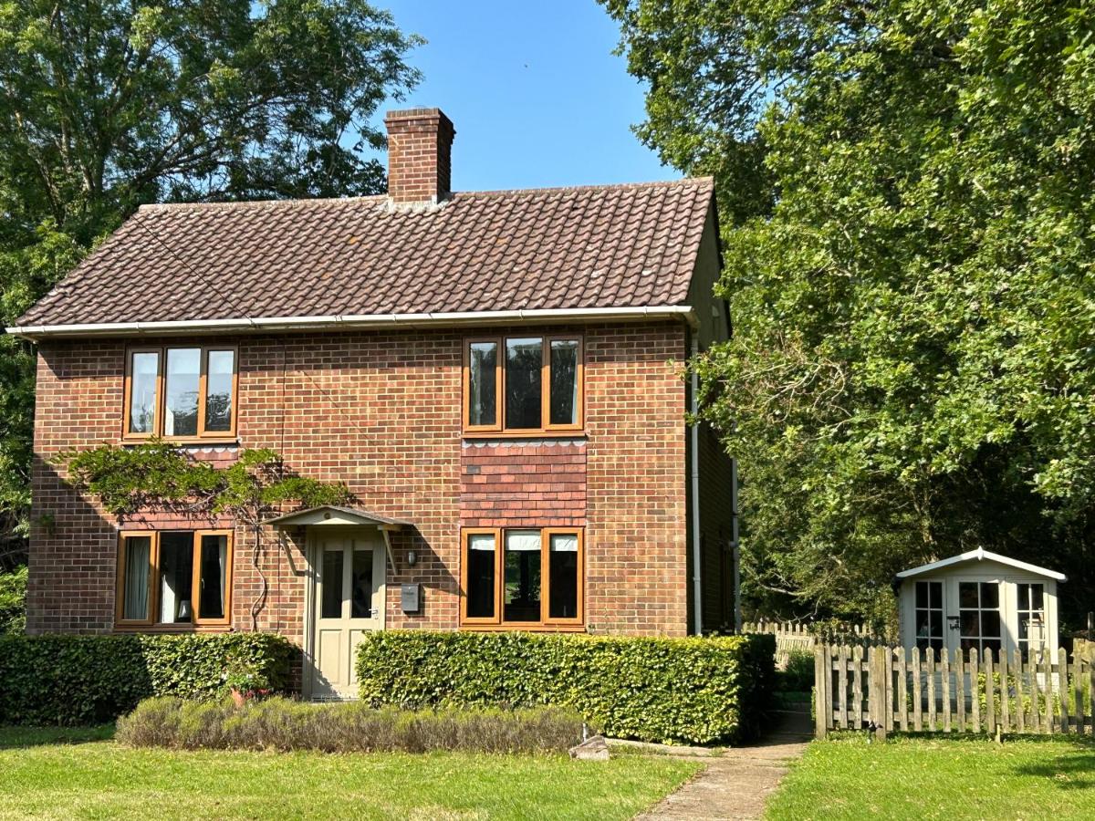 Rural Cottage, lovely views near Tenterden & Chapel Down - B&B