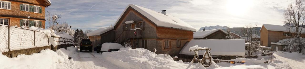 Ferienwohnung Wüstner - Bed and Breakfast