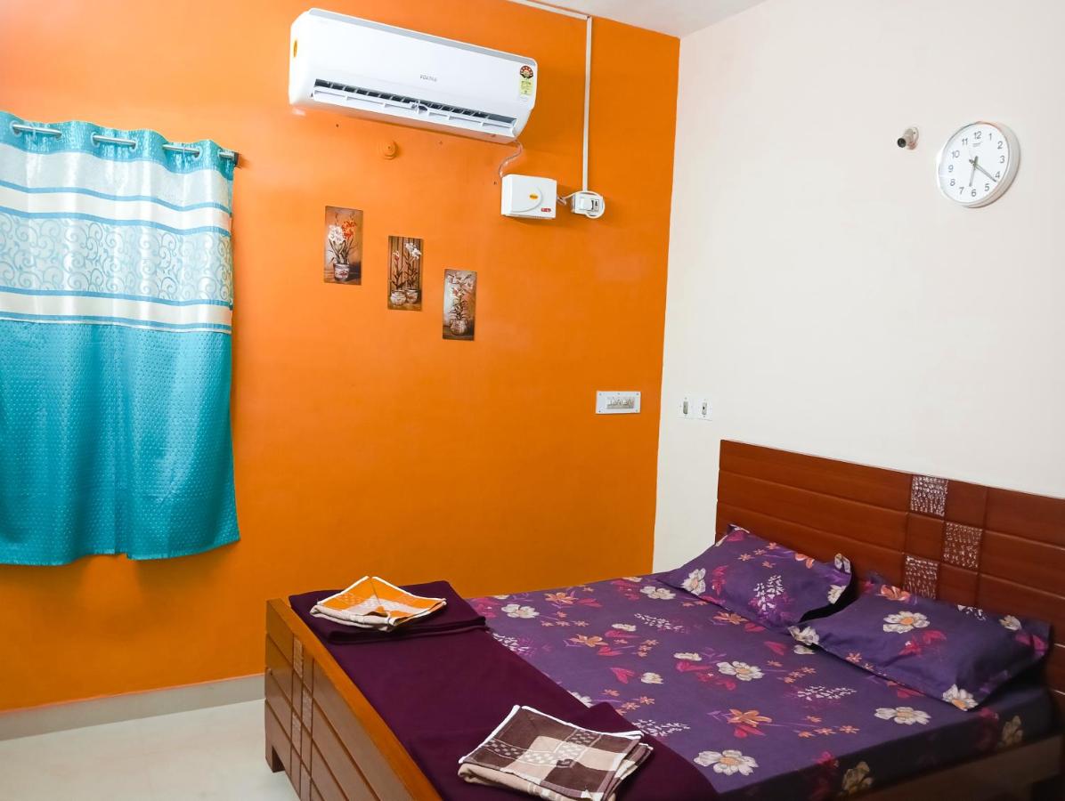 JAS HOMESTAY MADURAi - B&B Tirupparangunram