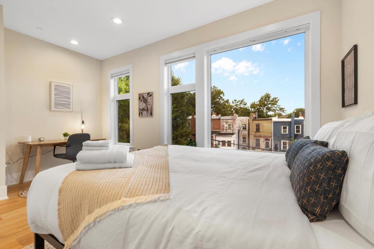 Central DC 5-BR Townhome - Walk to METRO-rail - Ferienwohnung Washington
