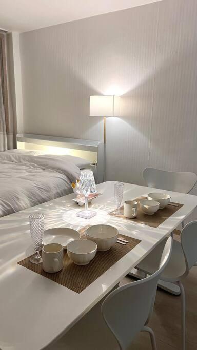 Hongdae Rest Stay - B&B