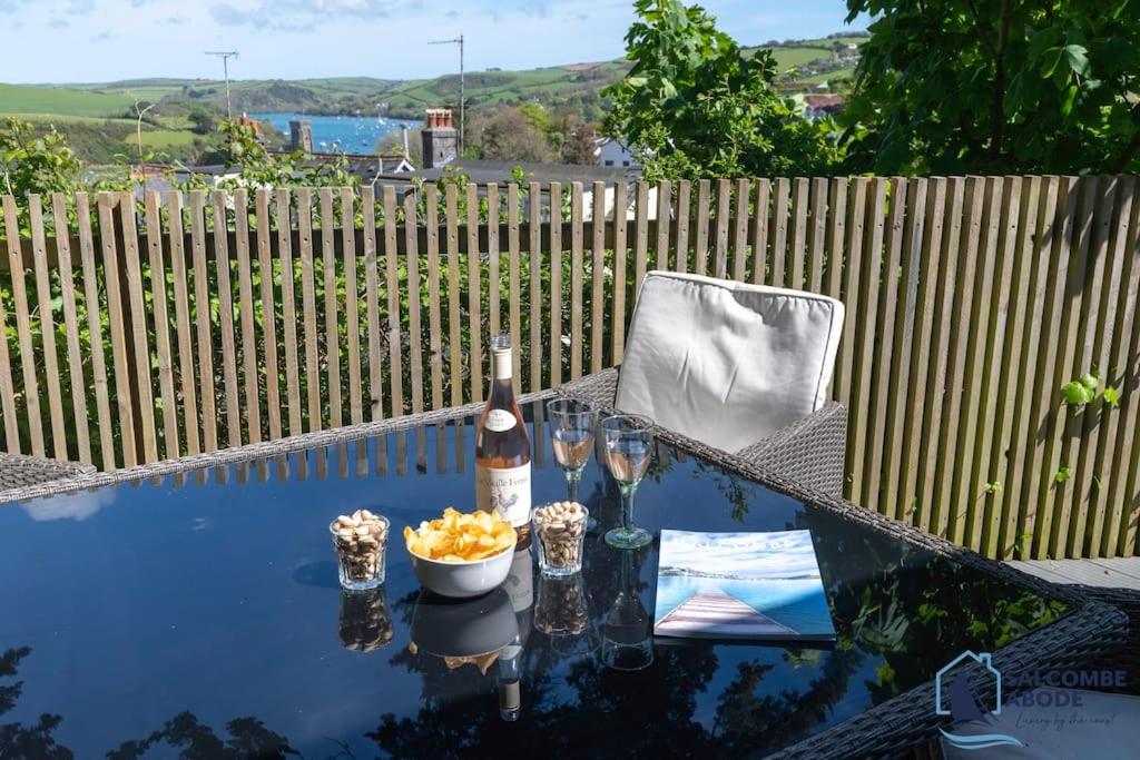 The Hideout-Boutique Cabin, Estuary View & Parking - B&B Salcombe