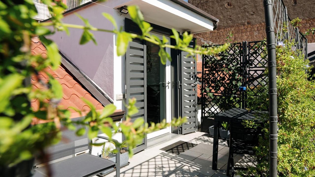 Botanic Apartments - Suite - B&B Napoli