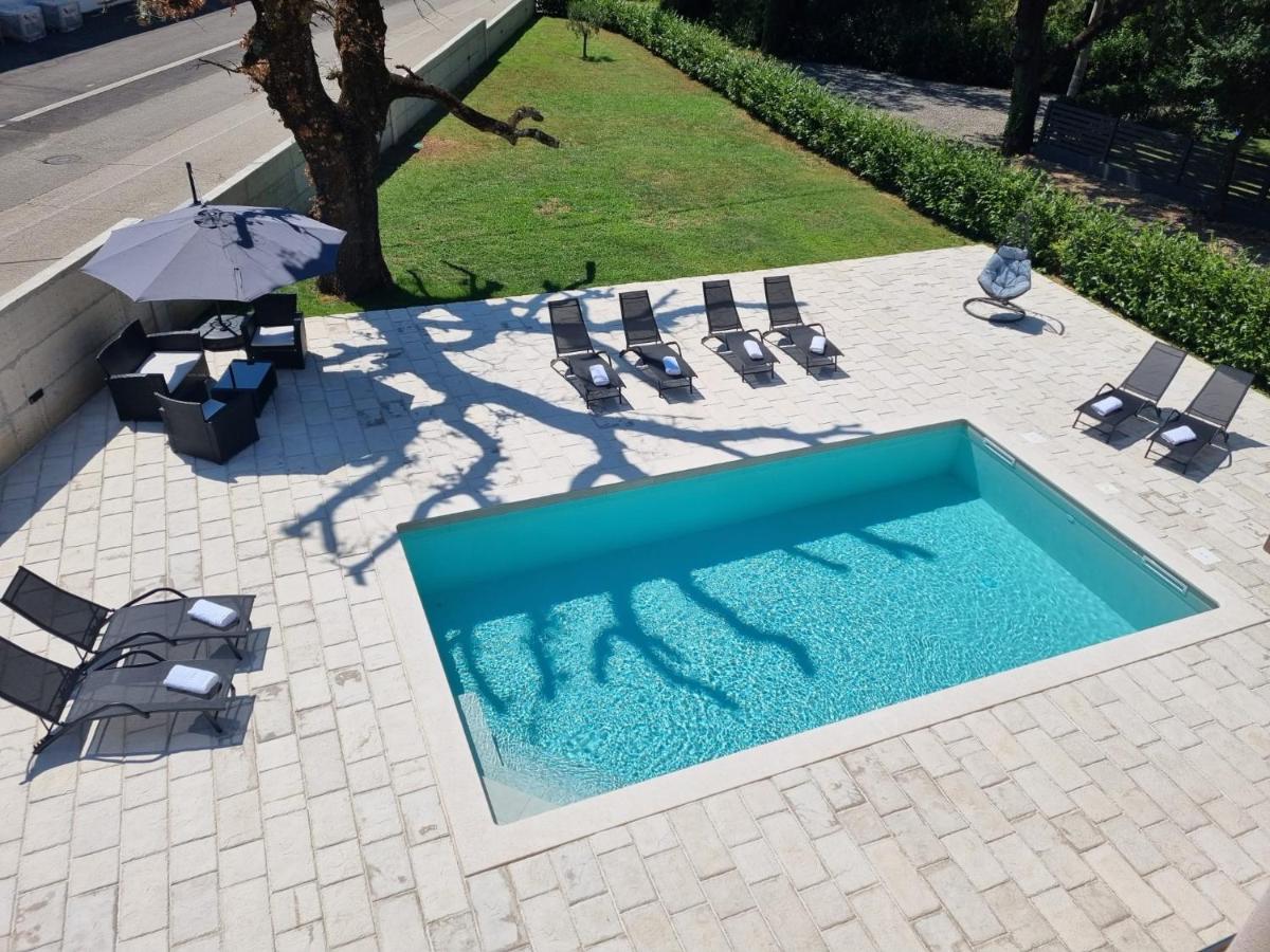 Apartments Sea Lake Magic - Bed and Breakfast Tribalj