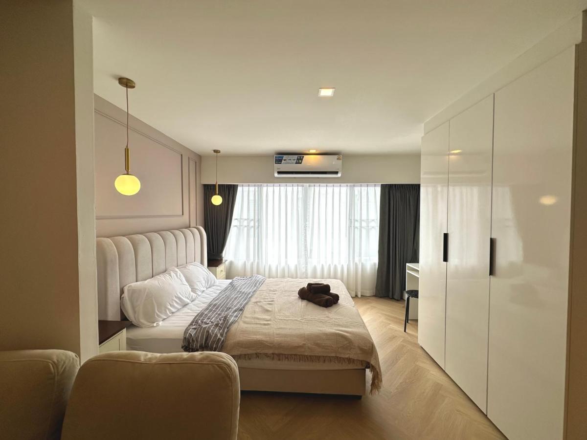 1B1B Classic and Cozy Room Nimman15, Free Bicycles, Hi-Speed WIFI - B&B