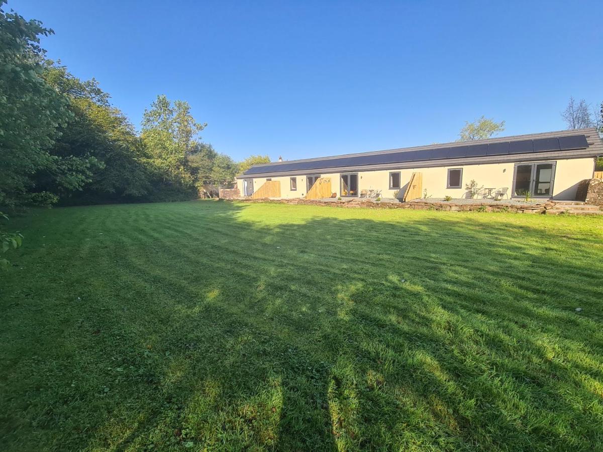 The Stables by Blake View Holidays, comprising The Nest, The Drey, The Burrow and the Den, 3 miles from Ennerdale - B&B