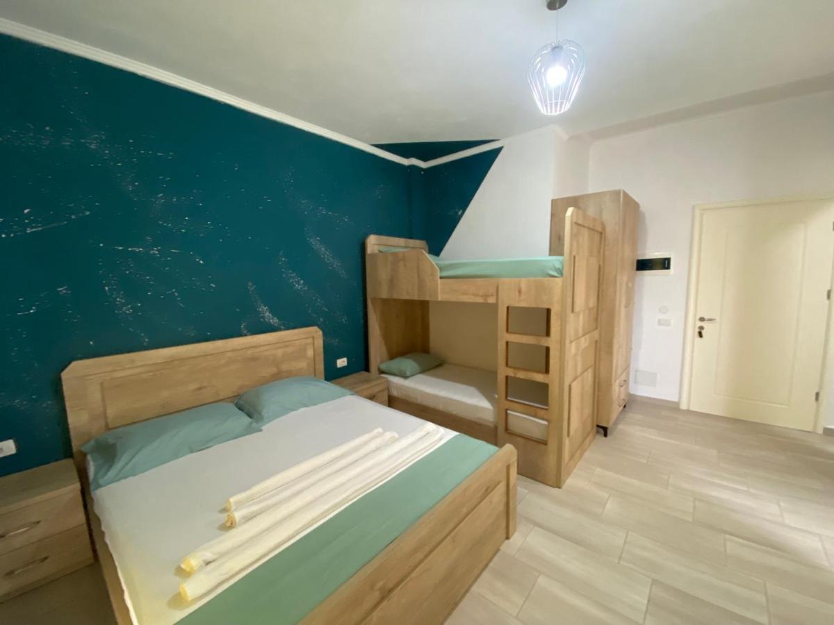 Habitación Familiar con balcón