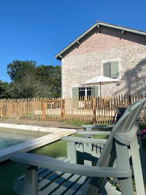 Maison de Campagne avec Piscine - B&B