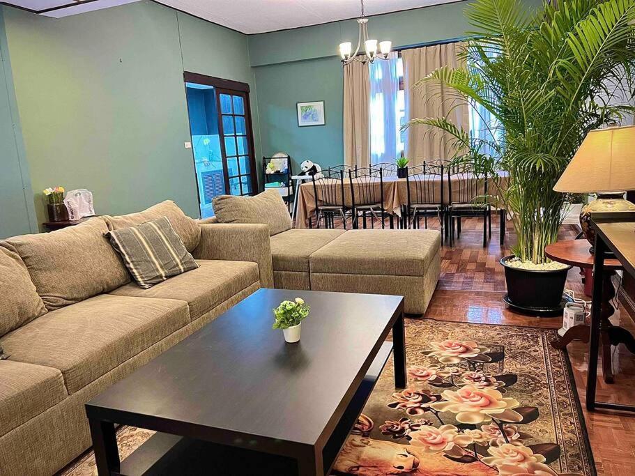 5BR House BTSNana Nanaplaza City center MBK Center world - B&B