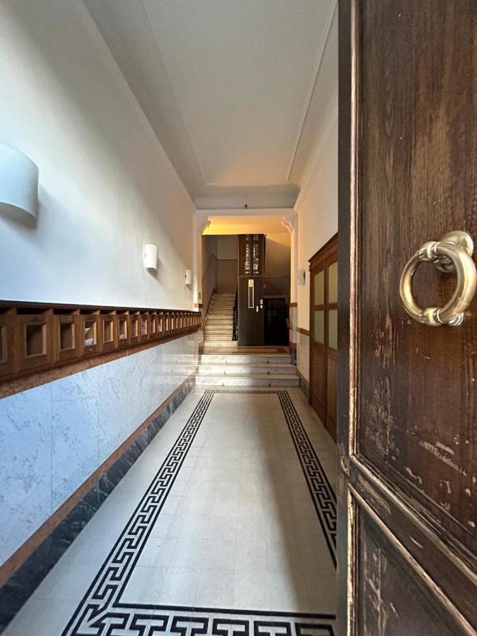 Aura Holiday Home - B&B