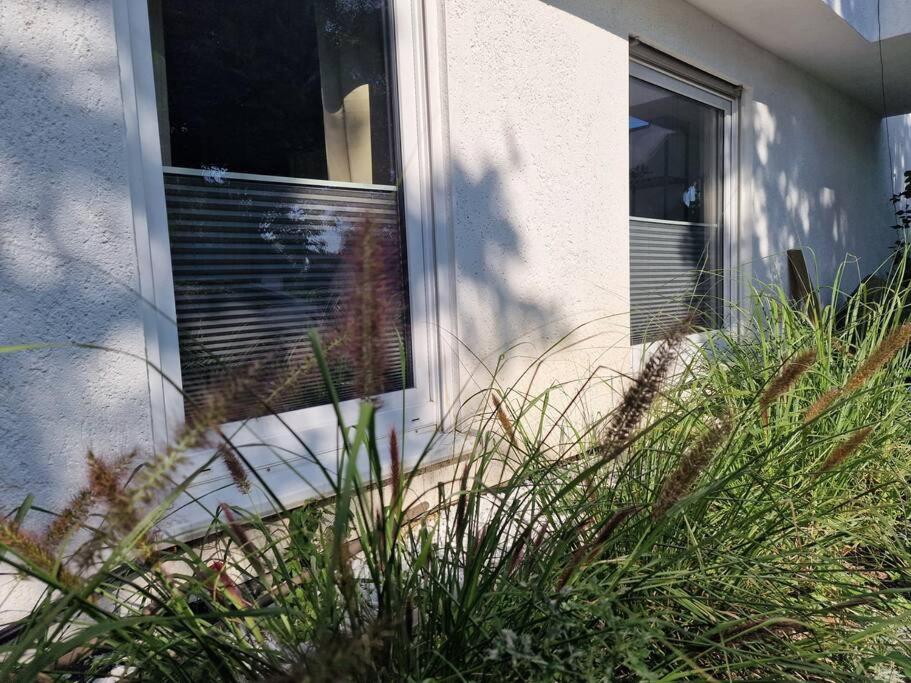 moderne 2 Zimmer Wohnung Velbert-Heiligenhaus an A44 - B&B Velbert