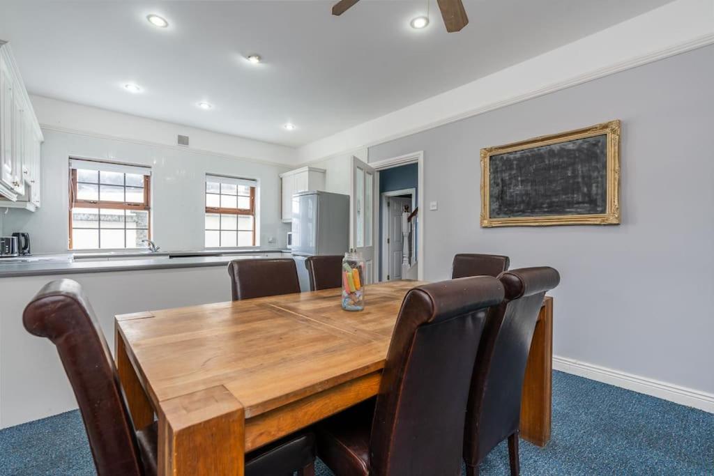 City Centre Townhouse - just off Medieval Mile - B&B Kilkenny