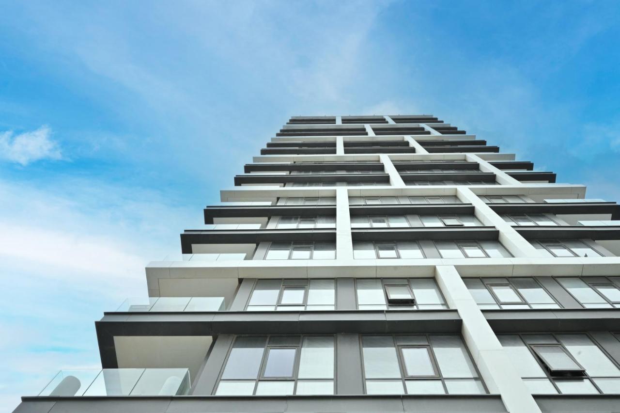 Luxury 1BR at Hayarkon by HolyGuest - B&B Tel Aviv