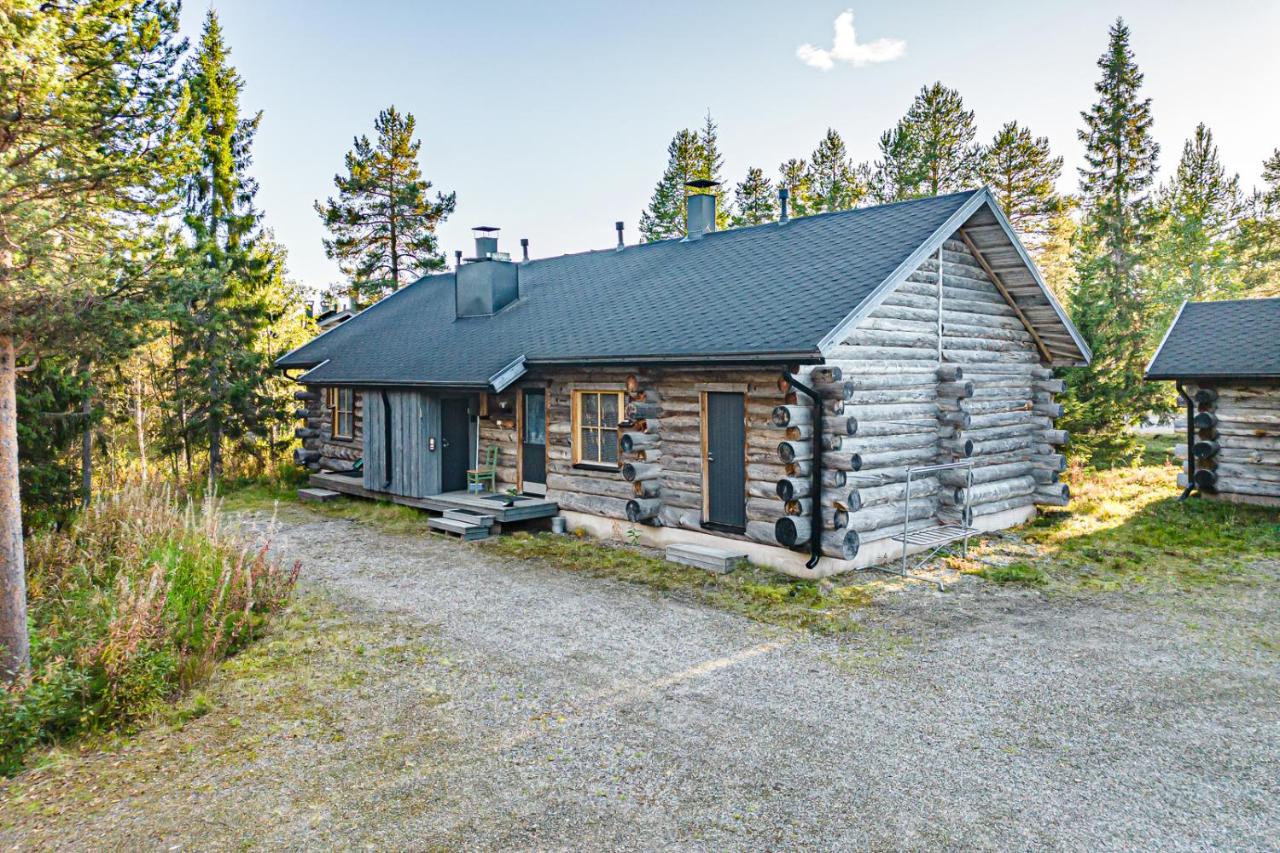 Aavalevi Martinmutka Log cabin in Levi center - B&B