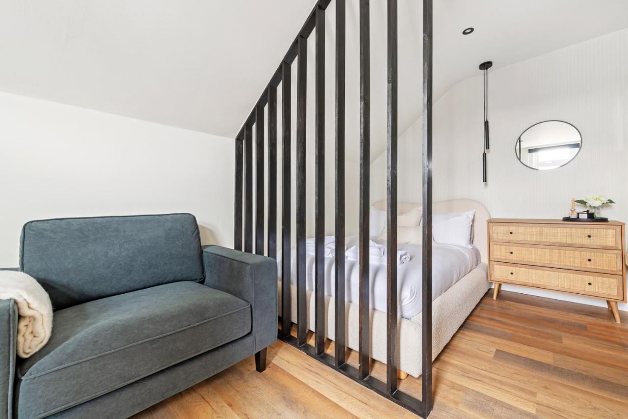 Studio Apartment Near West Bridgford Town Centre - Bed and Breakfast