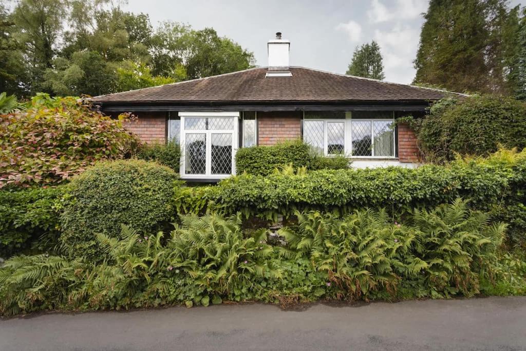 High Cross Lodge - Bed and Breakfast