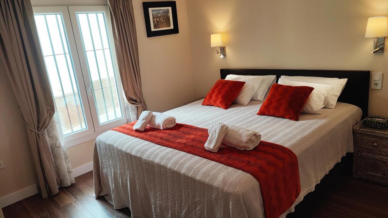 Palacio el Duende Old Town Parking gratis terraza Vista Catedral Alcazar - B&B