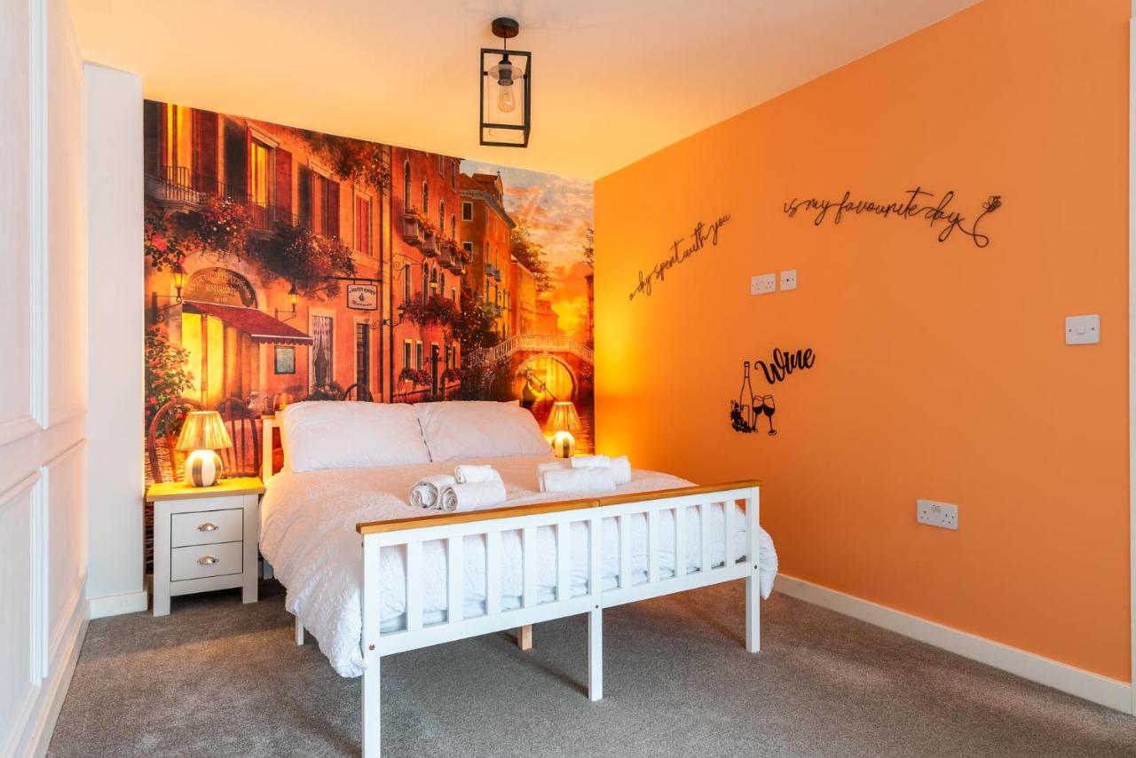 The Voyager - B&B Upton