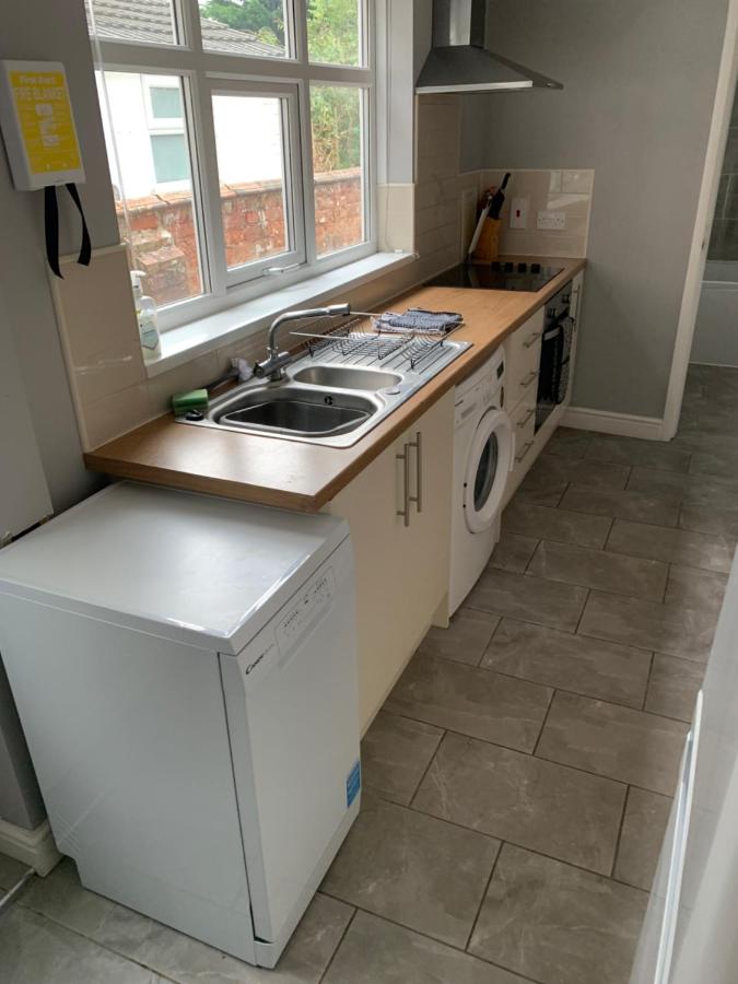 Apple blossom cottage contractor and holiday accommodation - B&B Cleethorpes