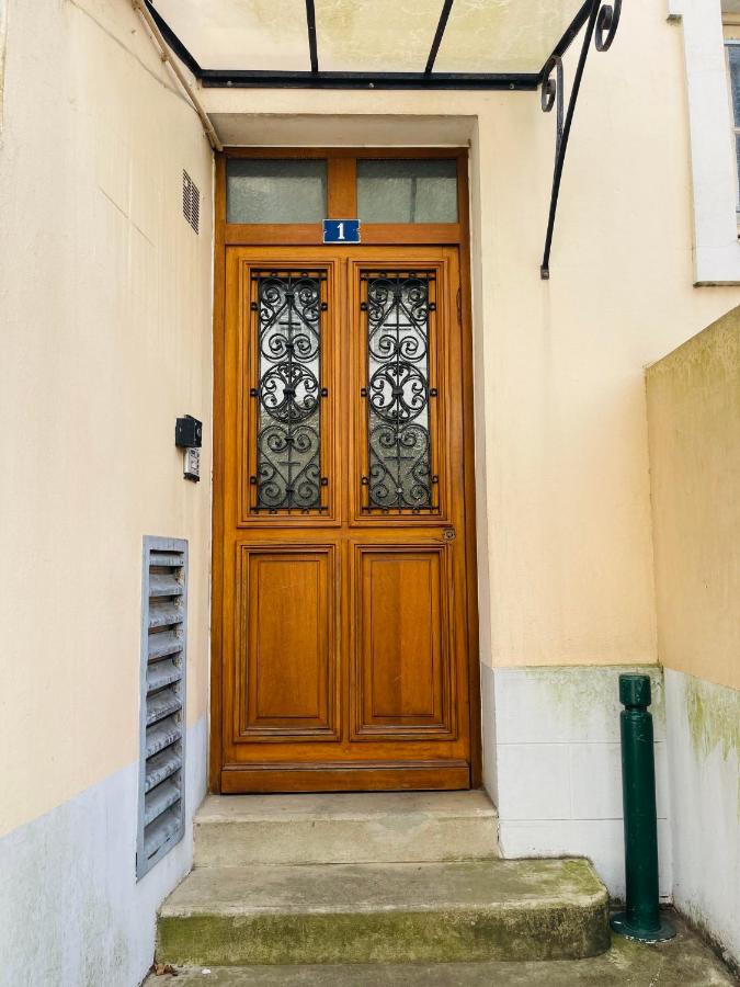 Grand T3 très lumineux, à 2min à pied de la gare - Ferienwohnung