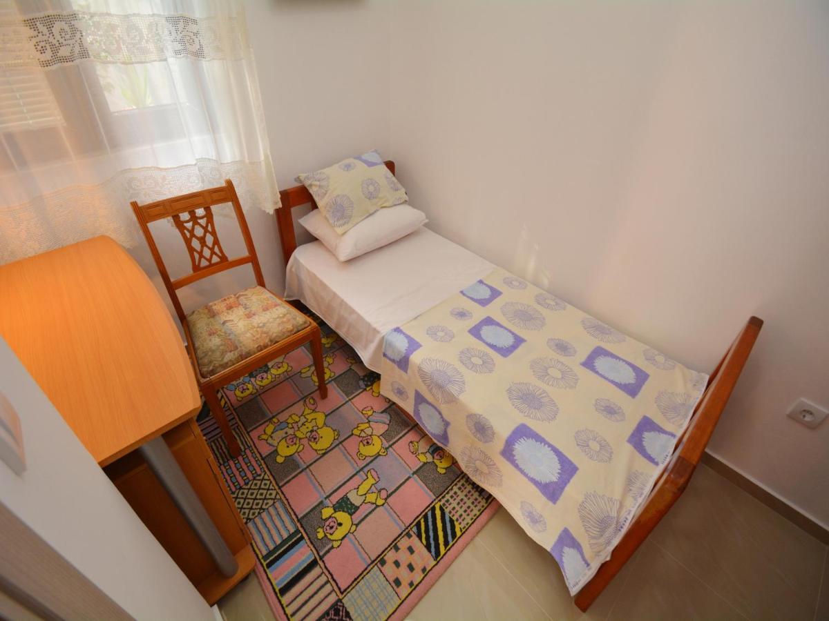 Two-Bedroom Apartment with Balcony and Sea View