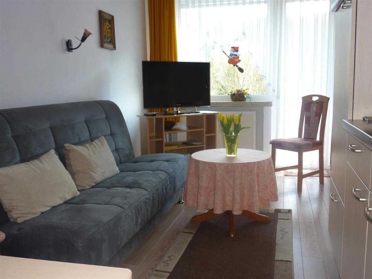 Apartment mit Balkon