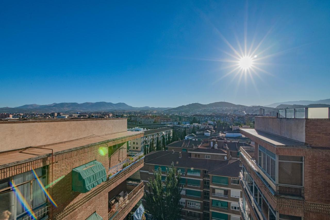 Ático Trucha Retreat con Terraza - Chambres d’hôtes Grenade
