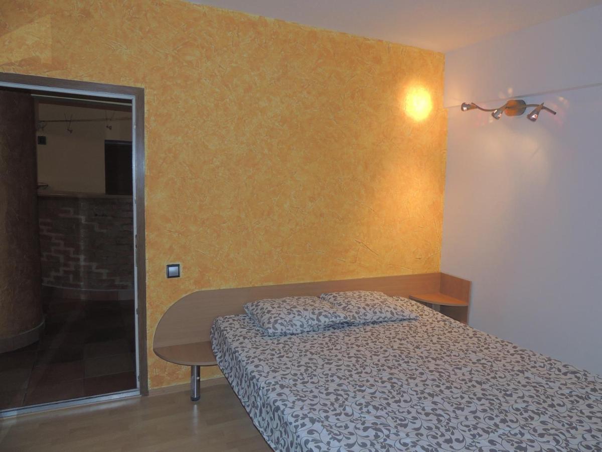 Old town apartment 86 mp - central - B&B Sibiu