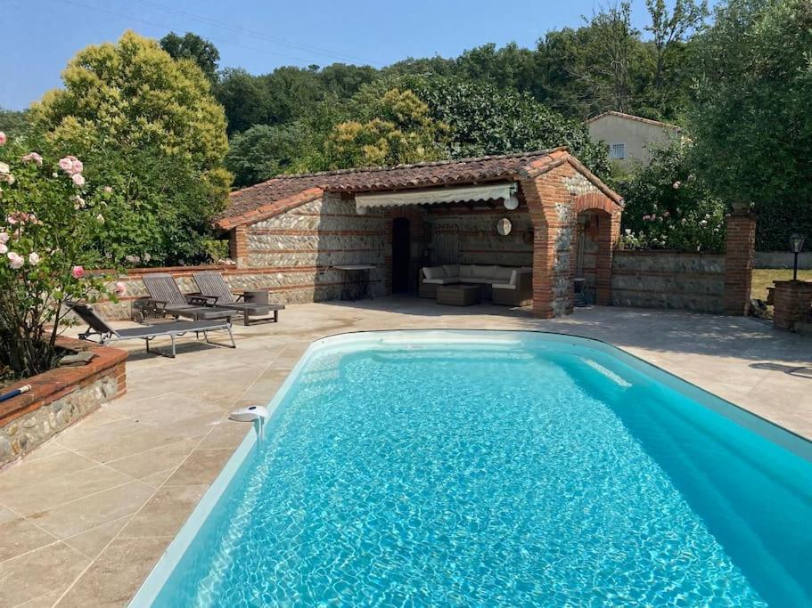 Toulousaine de 200 m2 10 pers Piscine Jacuzzi proche de Toulouse - B&B