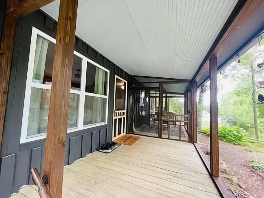 Cameron's Cottage at The Lake - B&B Tallassee