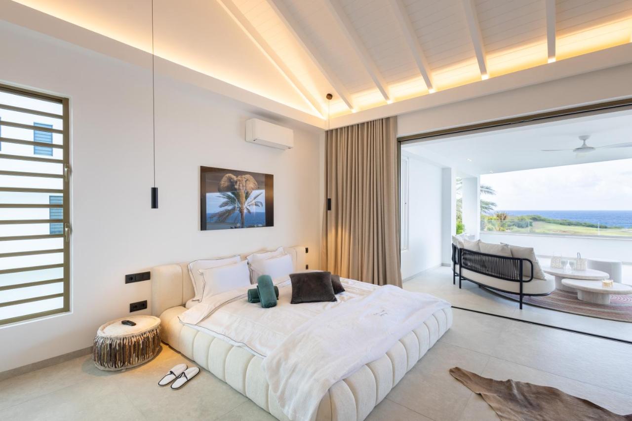 Three-Bedroom Superior Apartment