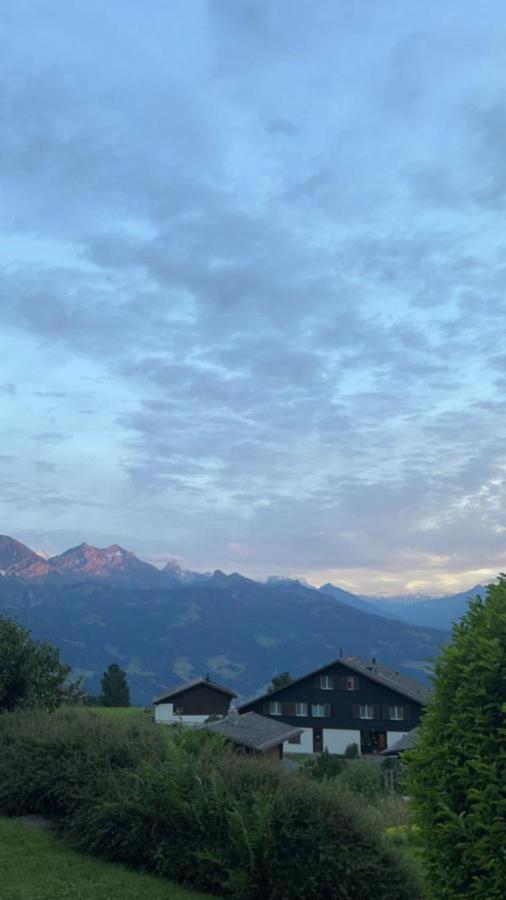 Chalet Mon Abri - Chambres d’hôtes Beatenberg