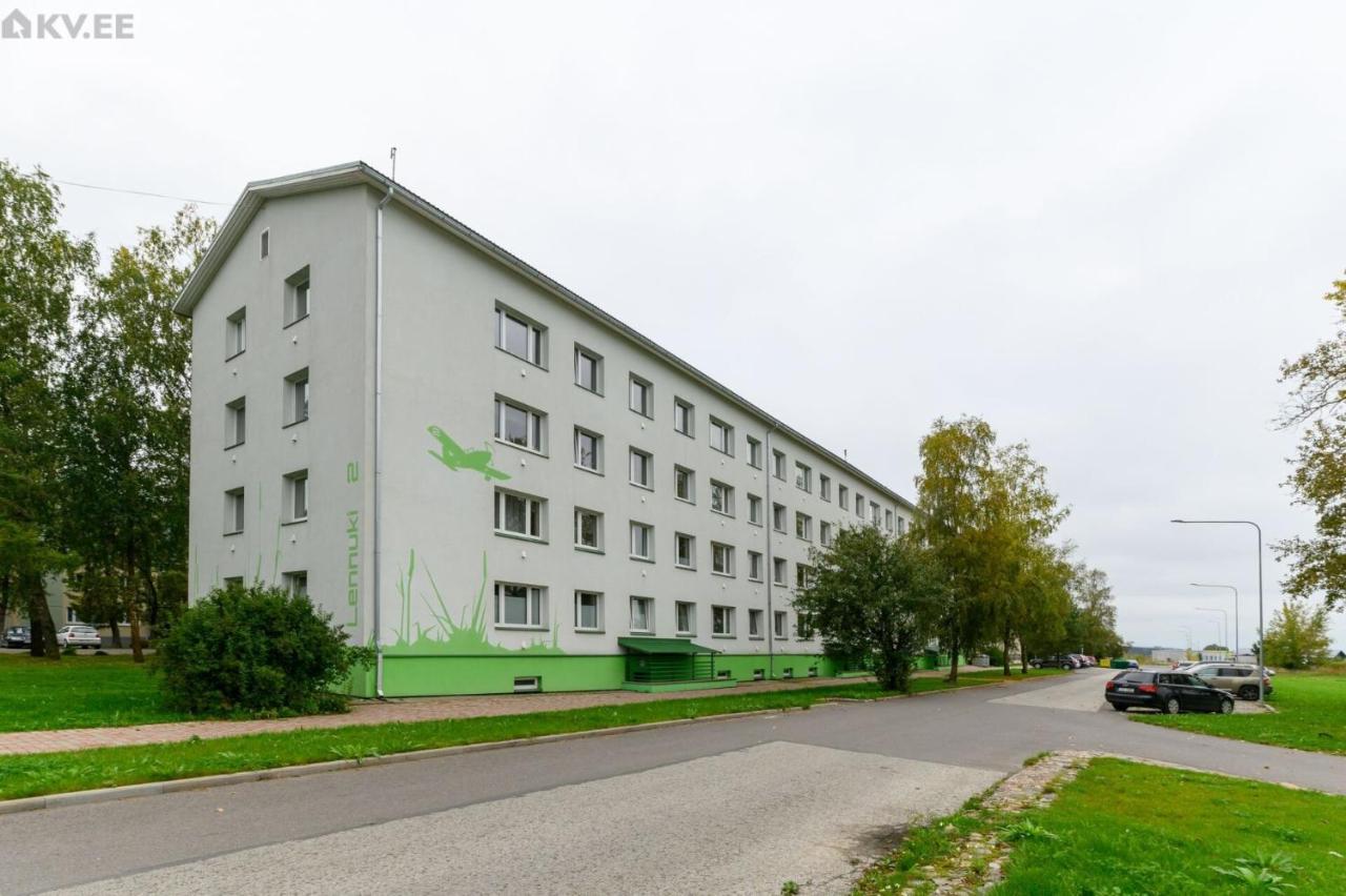 Lennuki Apartement - B&B
