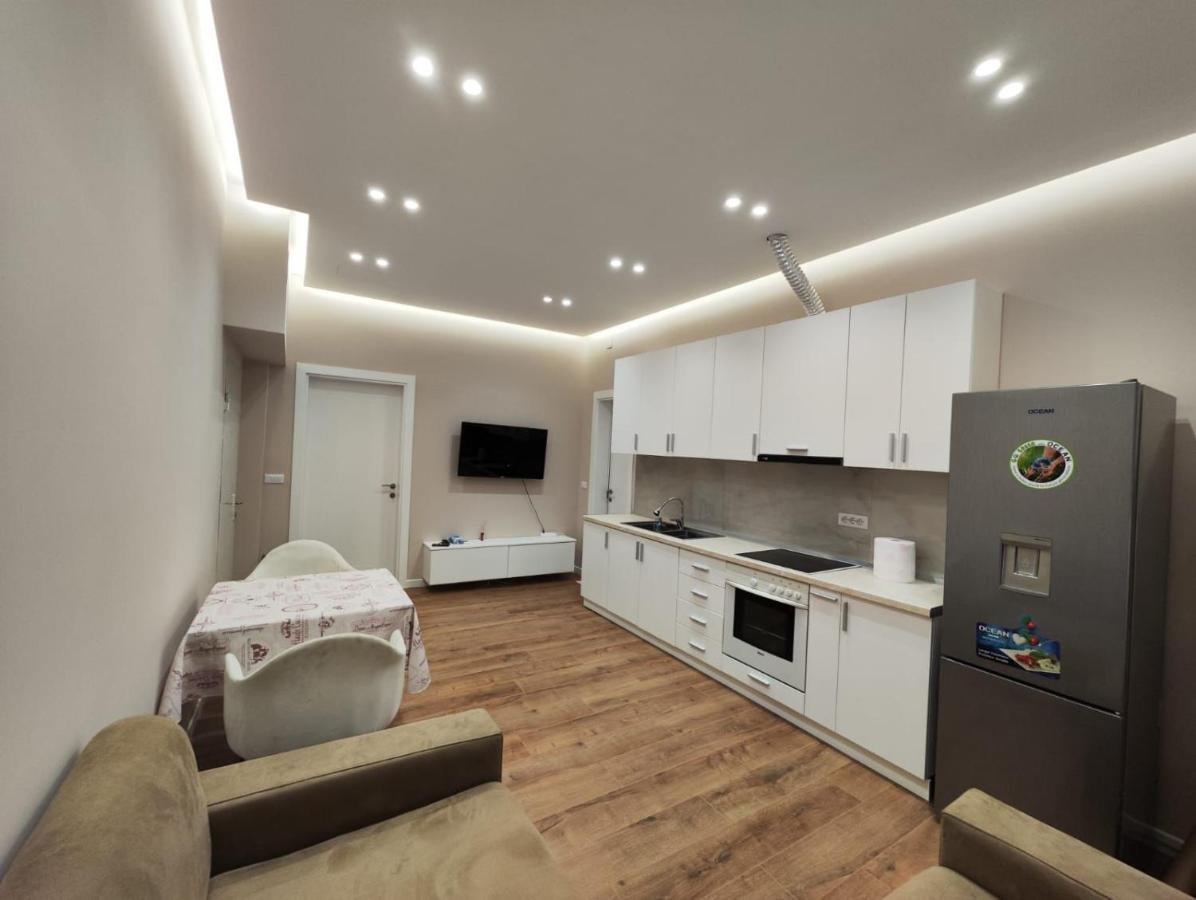 Pandora's Box Apartament - B&B Tirana