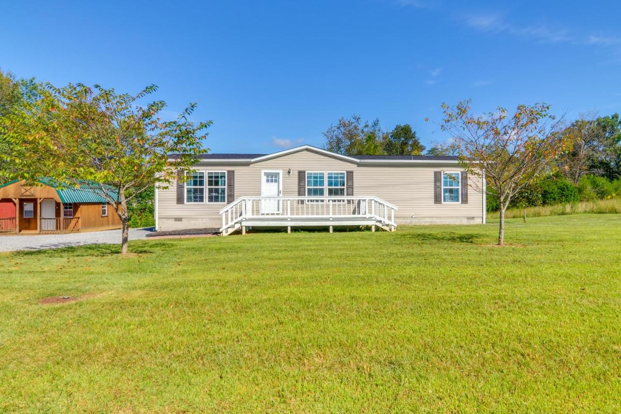 2 Mi to Lake Cumberland: Family-Friendly Retreat! - Bed and Breakfast Jamestown